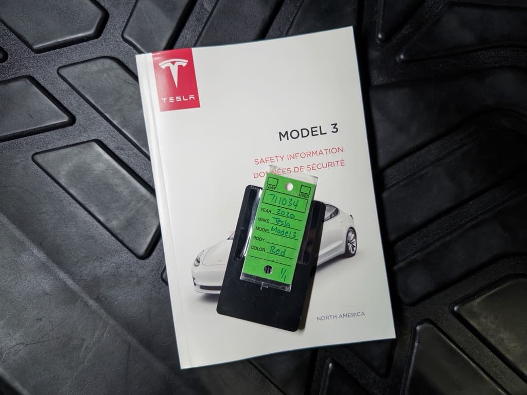 2020 Tesla Model 3 view 21