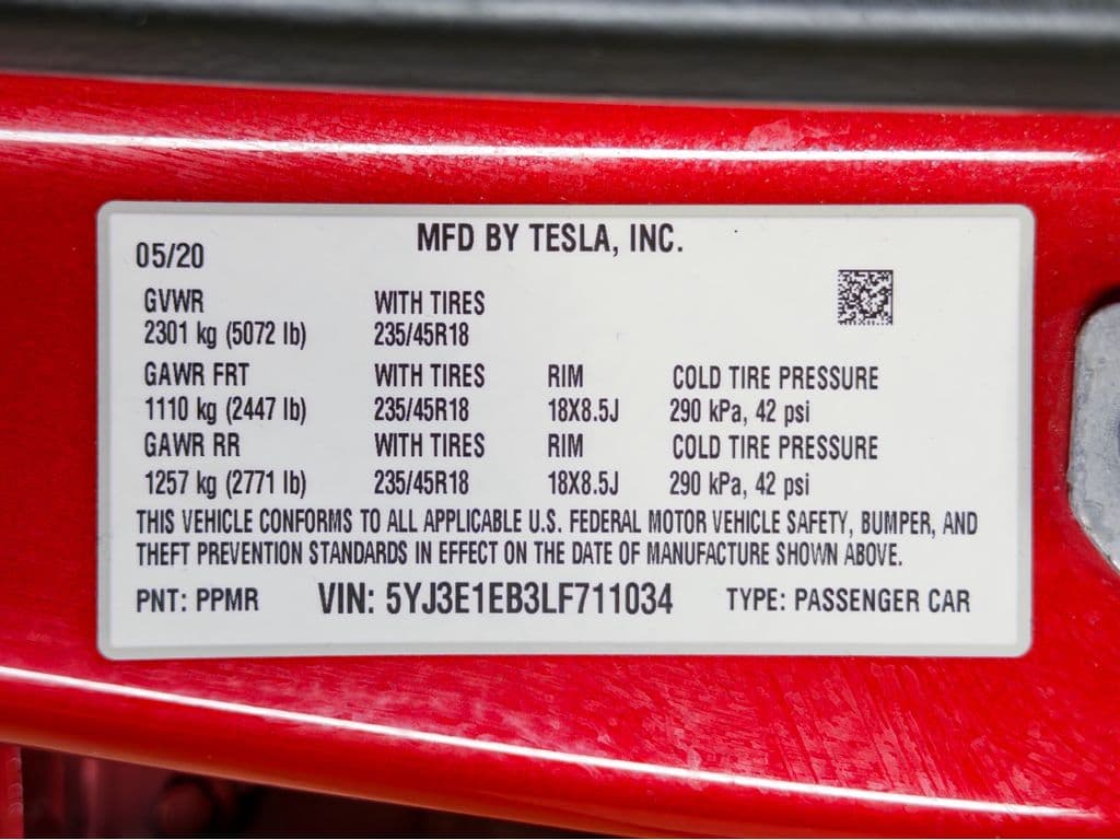 2020 Tesla Model 3 view 27