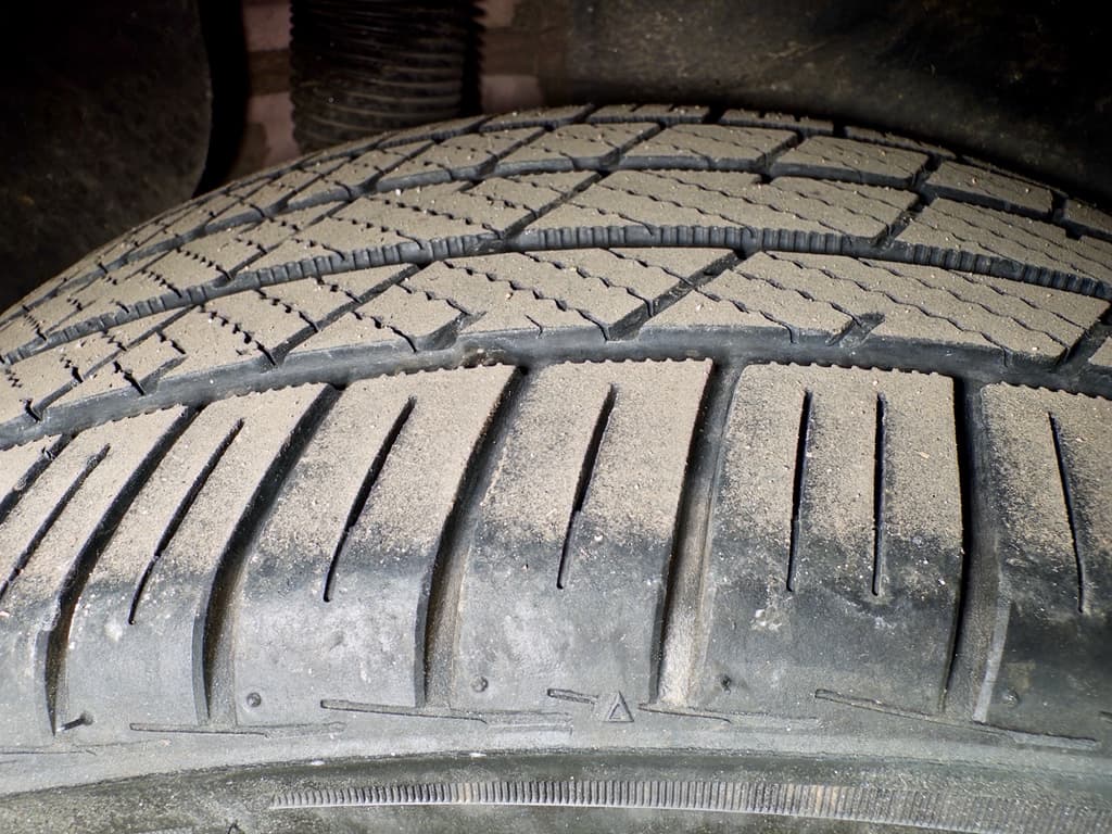 2020 Tesla Model 3 view 34