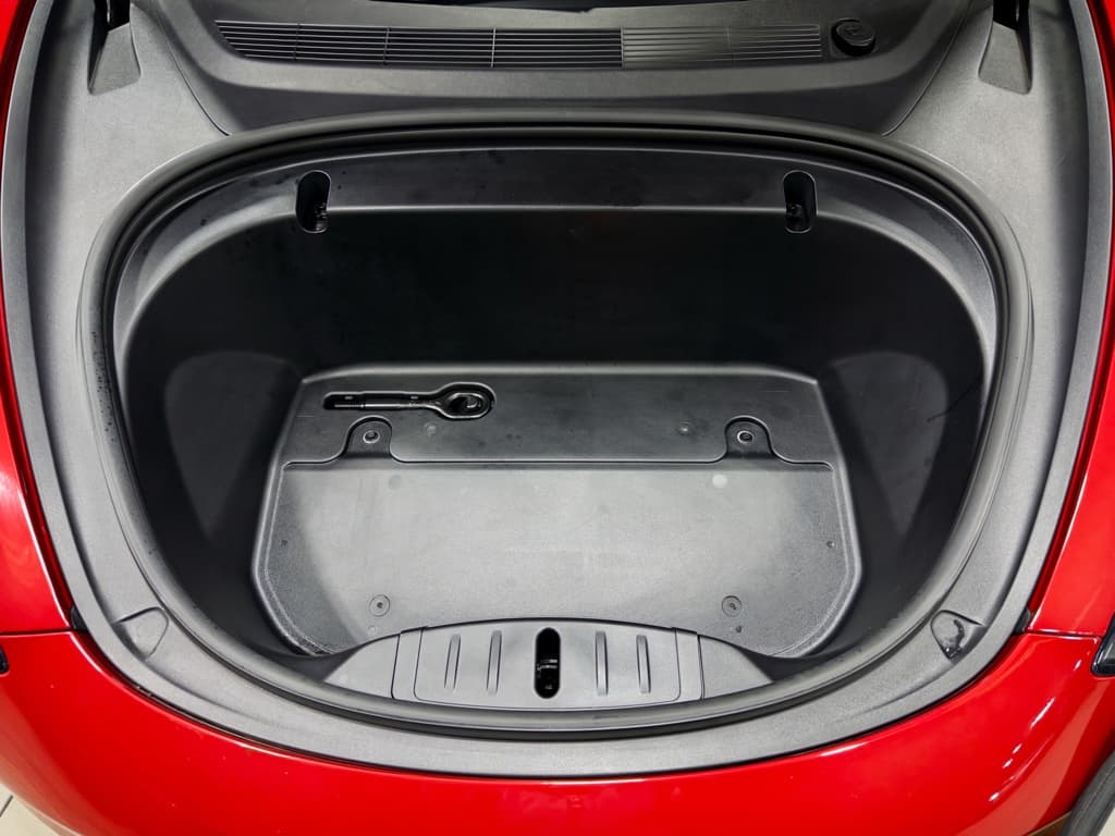 2020 Tesla Model 3 view 24