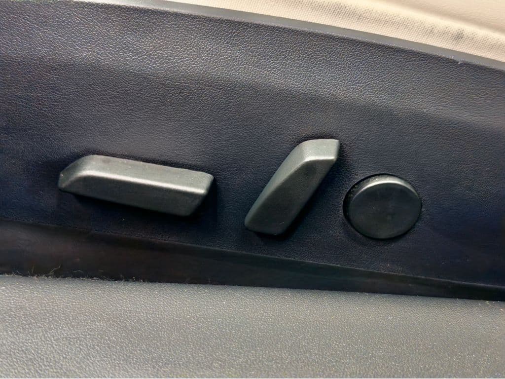 2020 Tesla Model 3 view 6