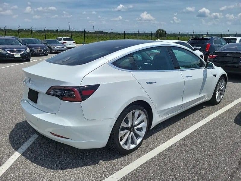2020 Tesla Model 3 view 3