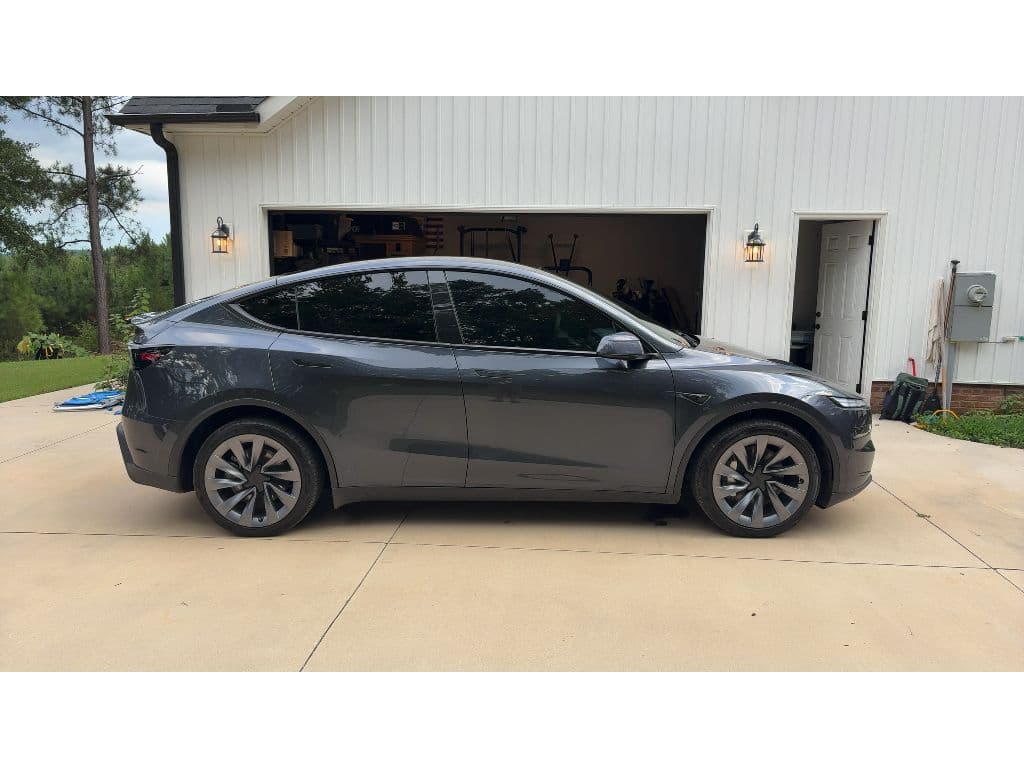 2026 Tesla Model Y view 5