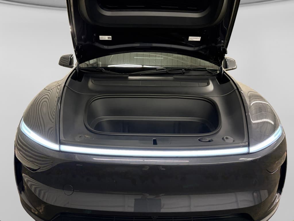 2026 Tesla Model Y view 26