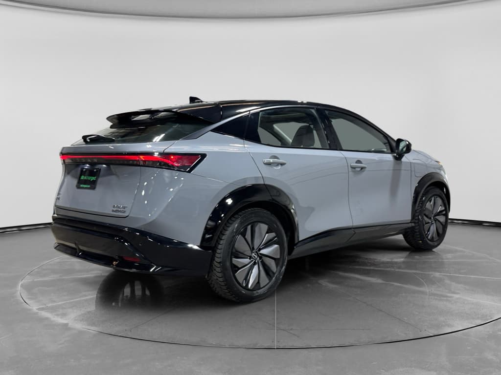 2024 Nissan Ariya view 3