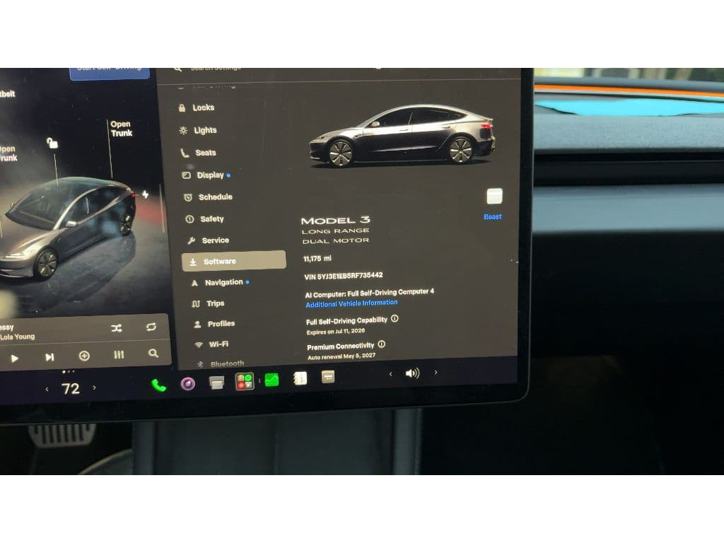 2024 Tesla Model 3 view 6