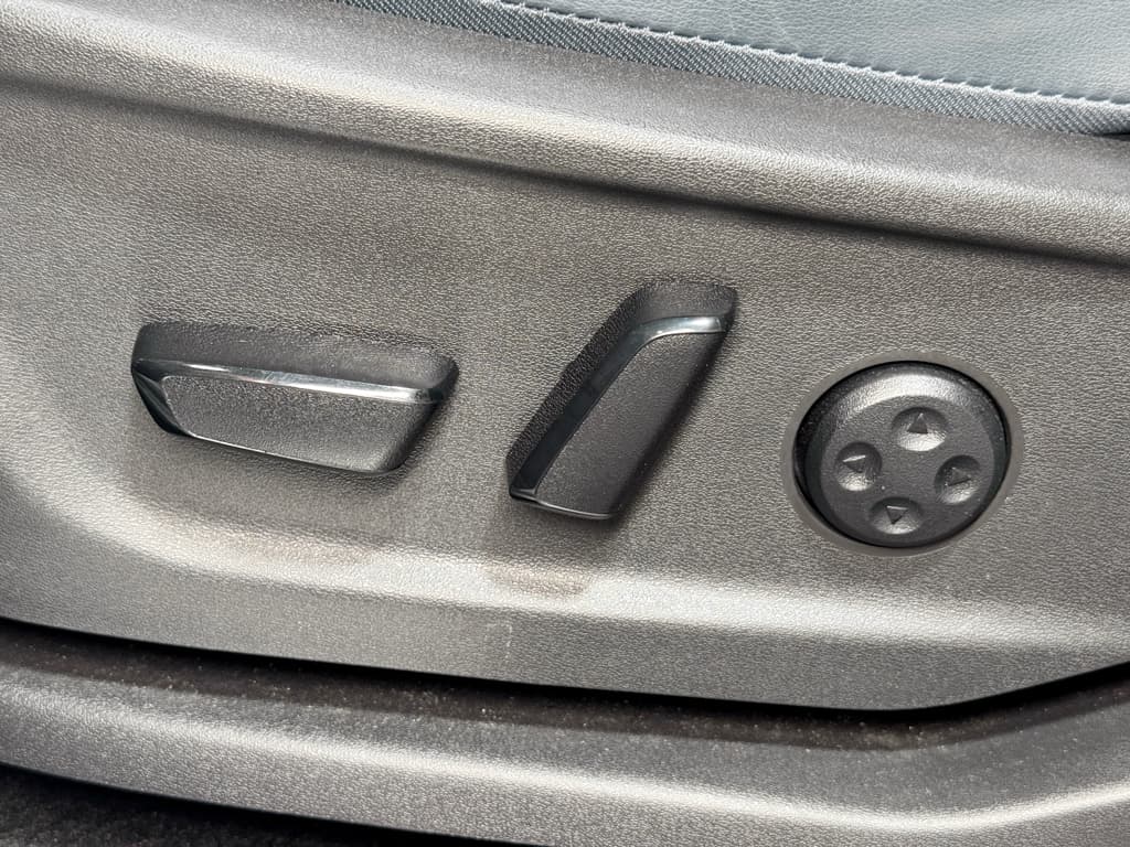 2024 Nissan Ariya view 6