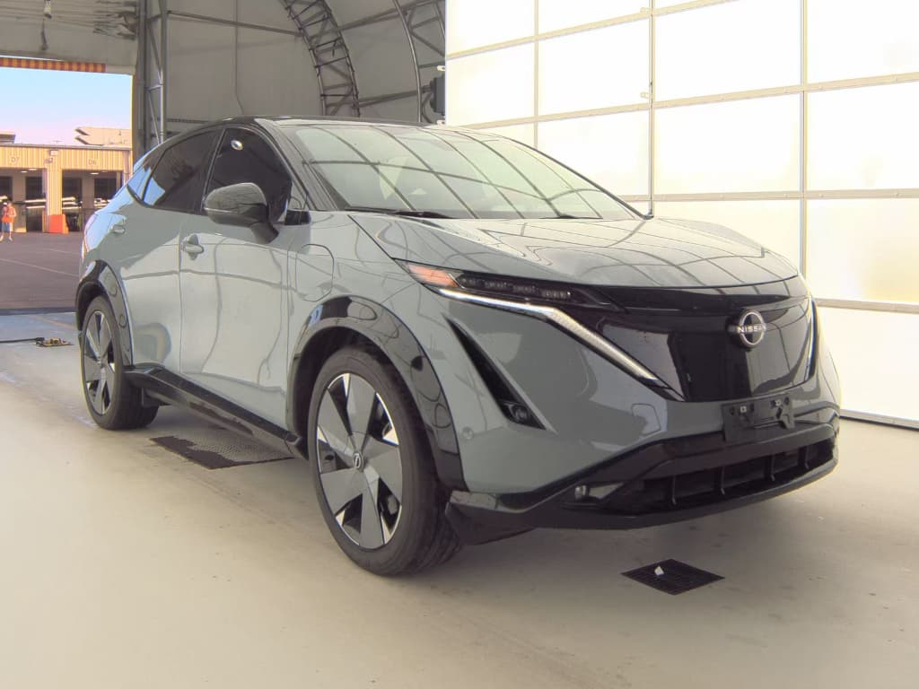 2024 Nissan Ariya view 2