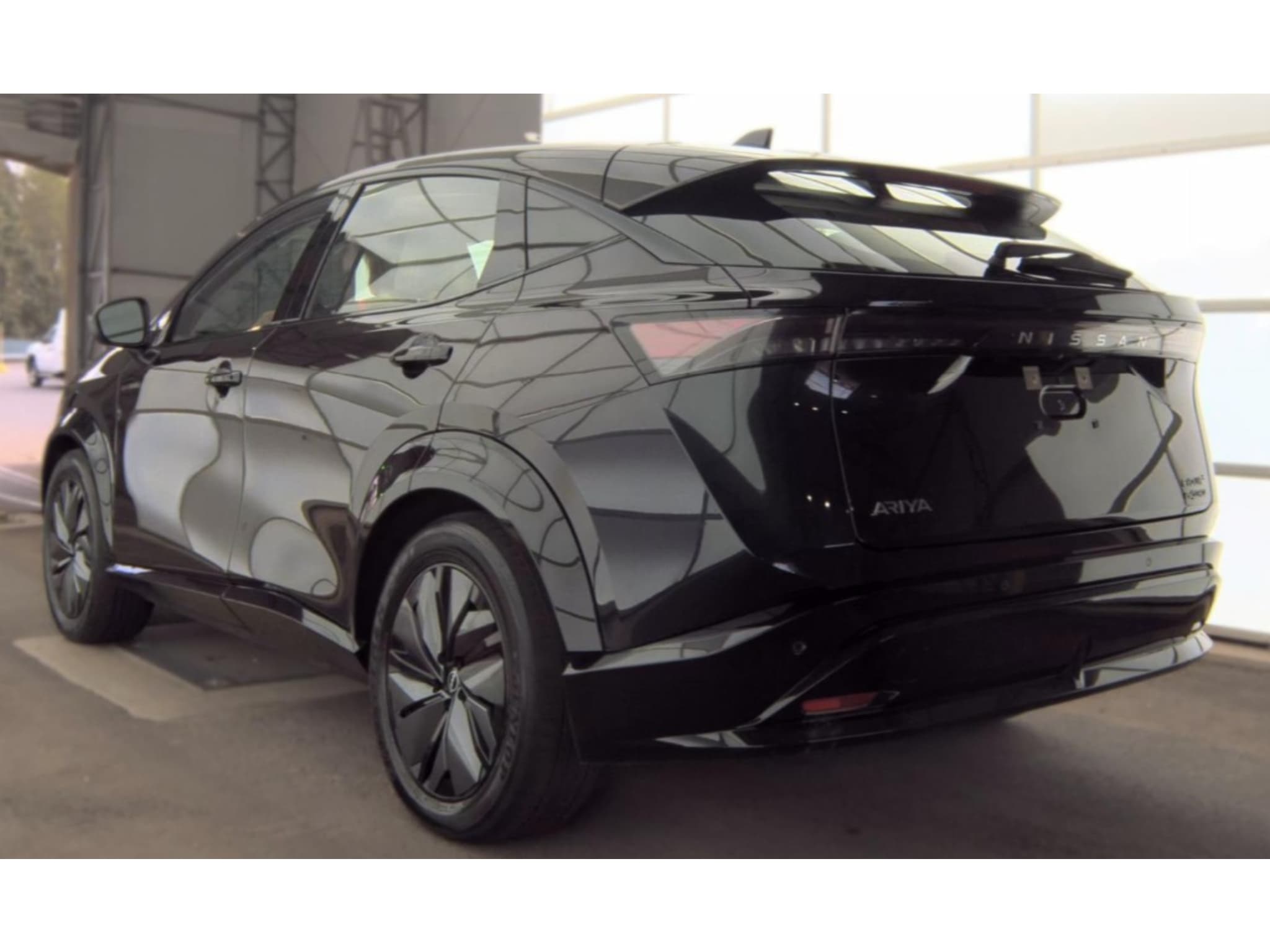 2024 Nissan Ariya view 3