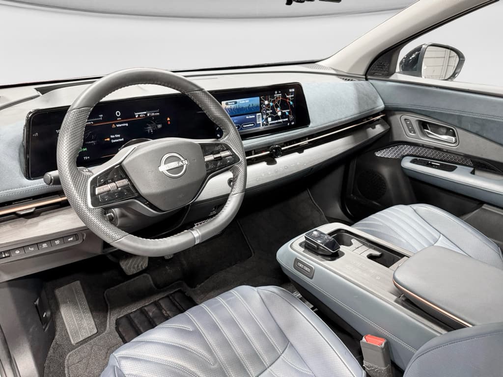 2024 Nissan Ariya view 17