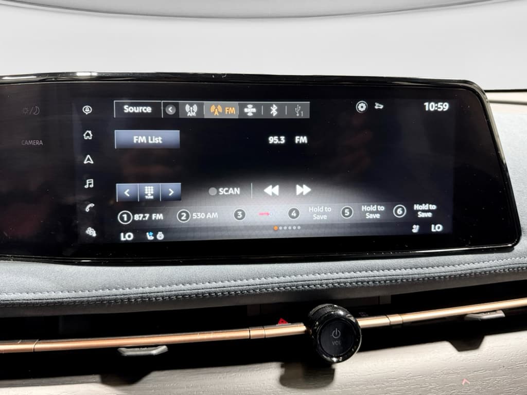2024 Nissan Ariya view 11