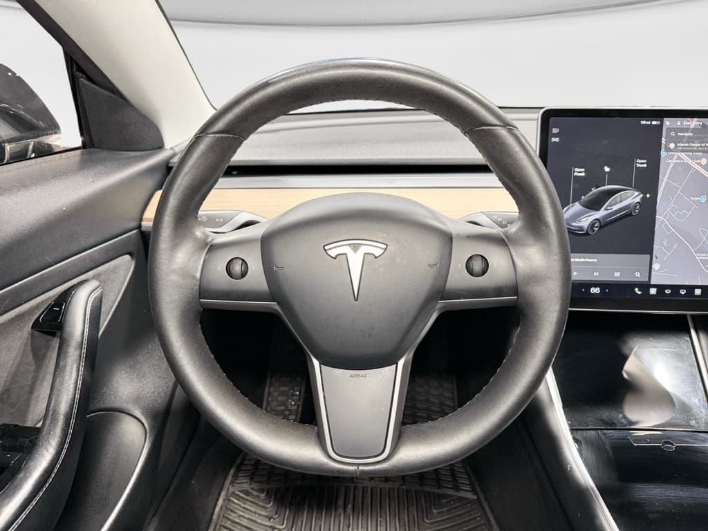 2020 Tesla Model 3 view 7