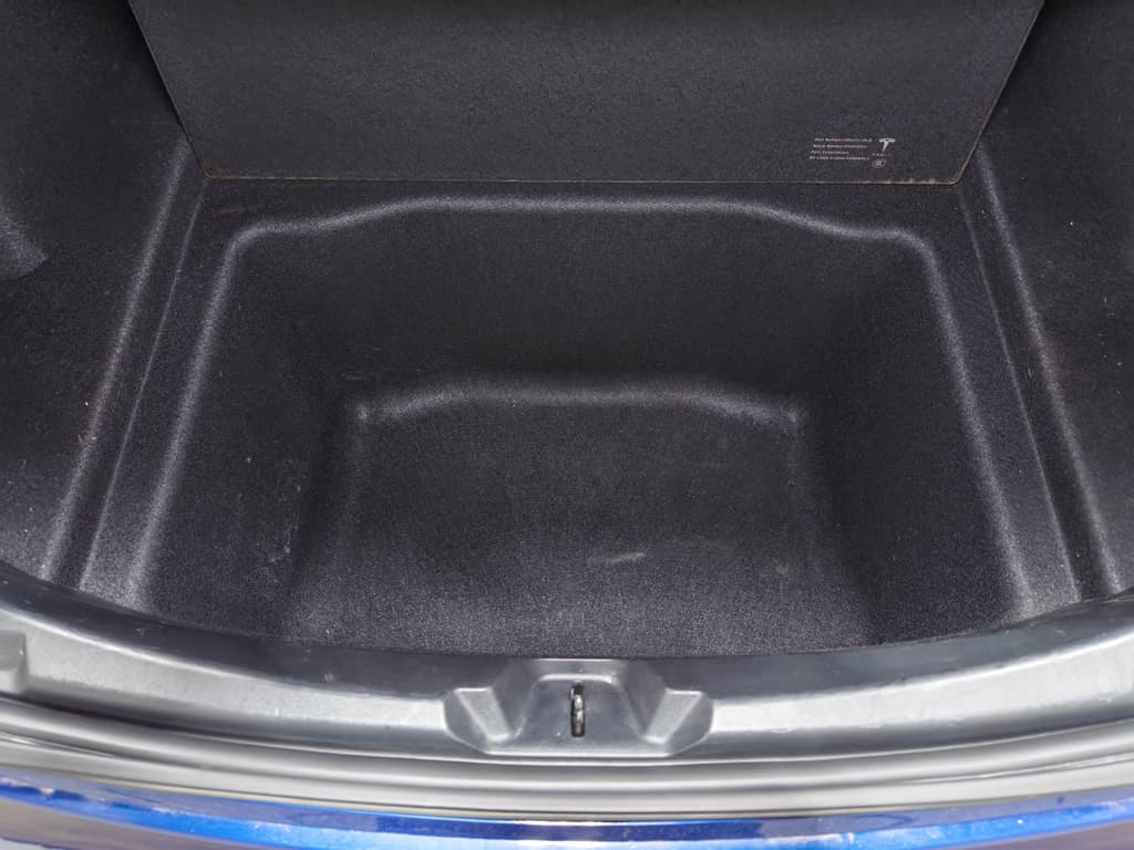 2020 Tesla Model 3 view 27