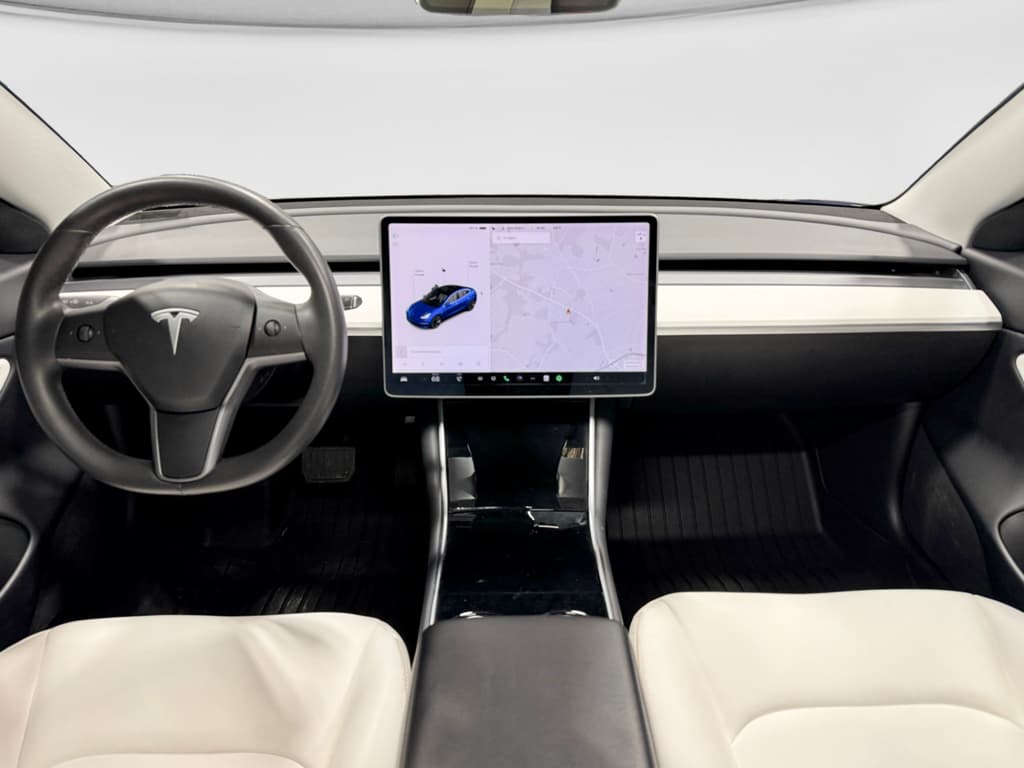 2020 Tesla Model 3 view 15