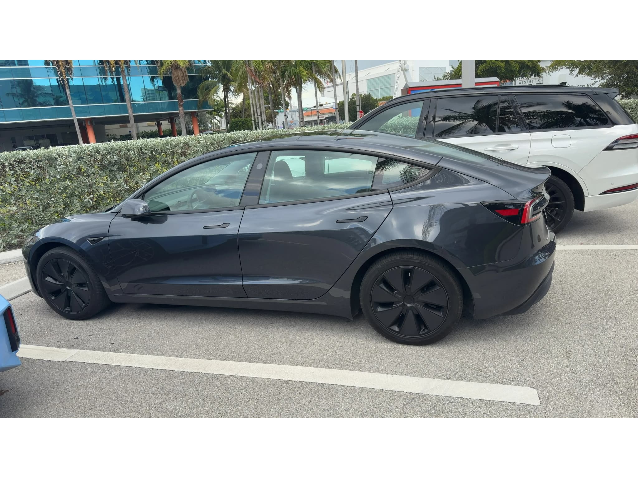 2024 Tesla Model 3 view 2