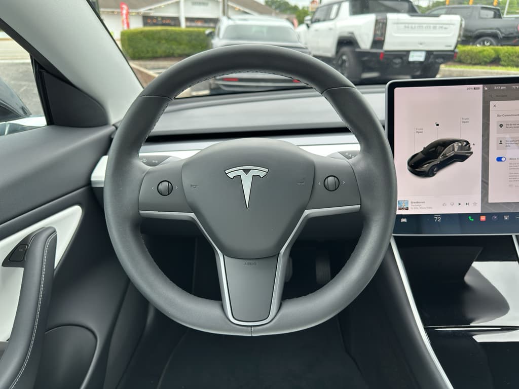 2020 Tesla Model 3 view 8