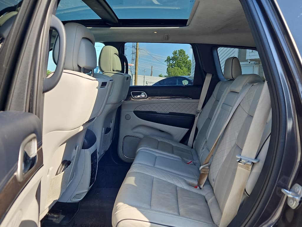 2017 Jeep Grand Cherokee view 7