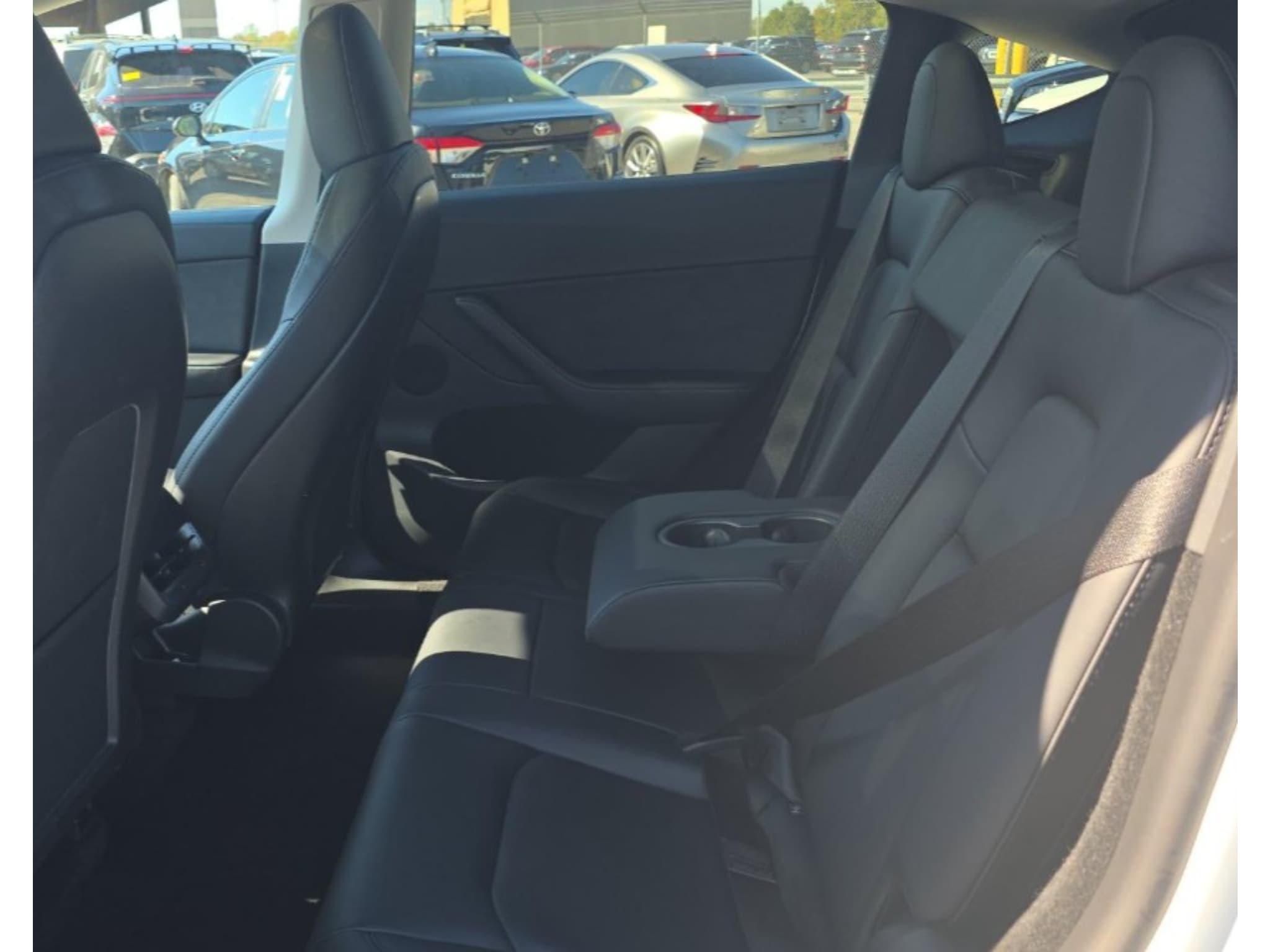 2023 Tesla Model Y view 6