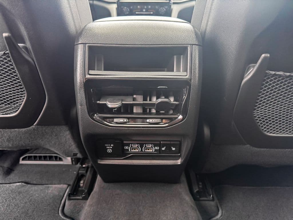 2022 Jeep Grand Cherokee 4xe view 22