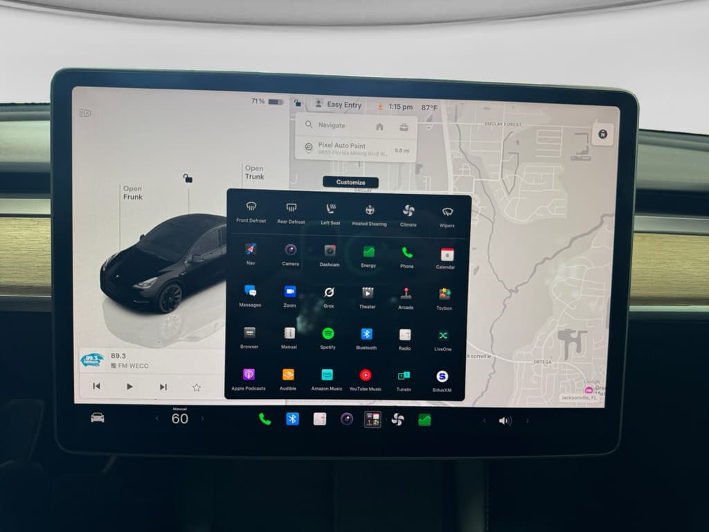 2023 Tesla Model Y view 11