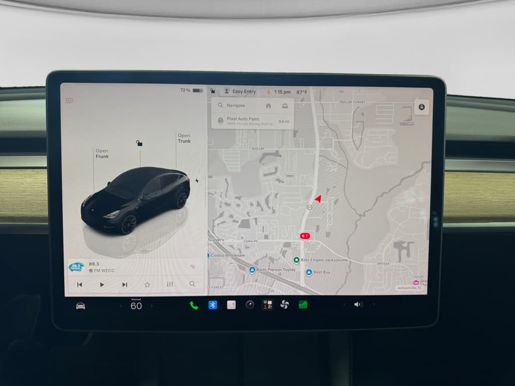 2023 Tesla Model Y view 10