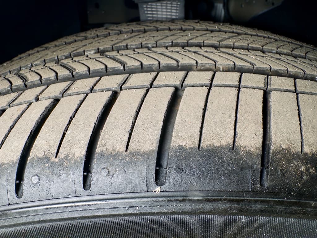 2024 Tesla Model 3 view 36