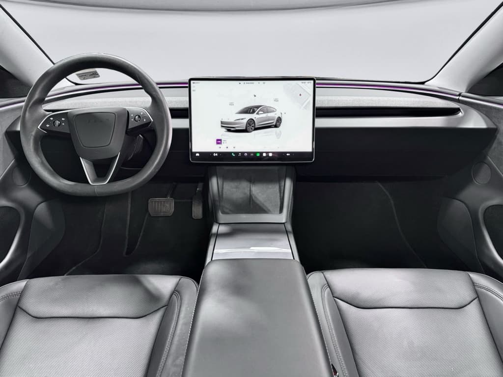 2024 Tesla Model 3 view 14