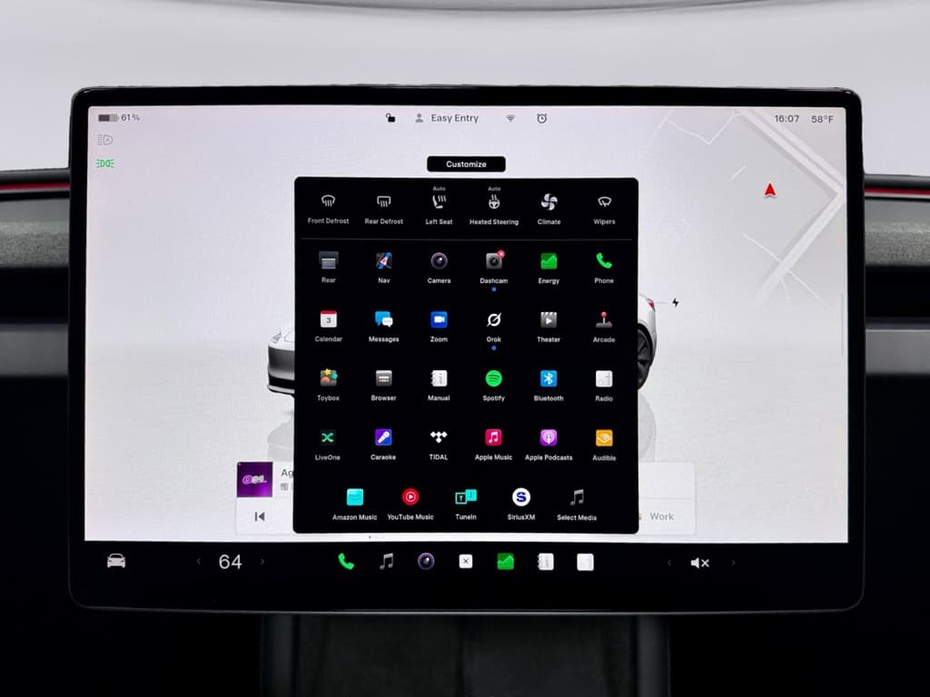 2024 Tesla Model 3 view 9