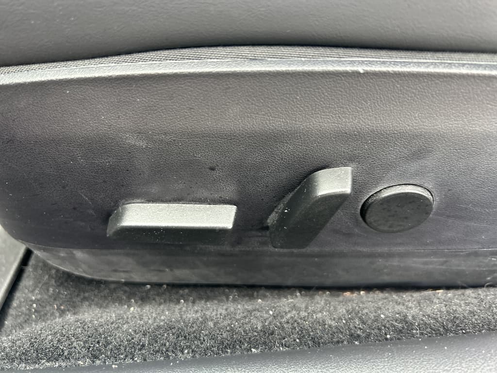 2020 Tesla Model 3 view 7