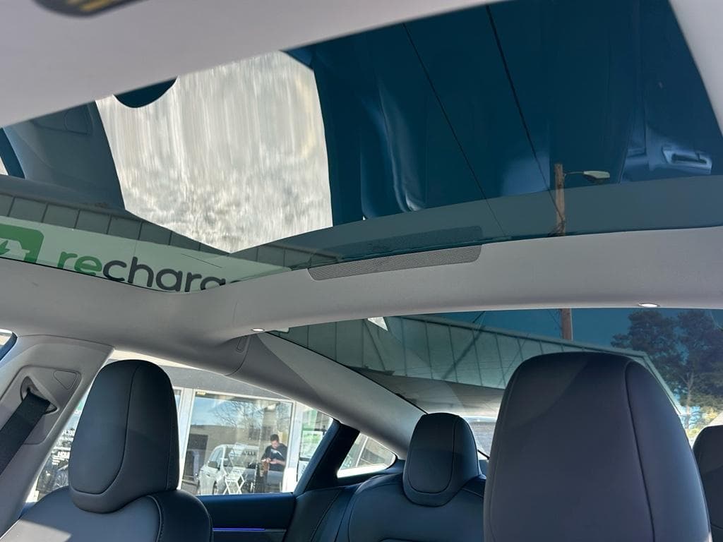 2024 Tesla Model 3 view 15