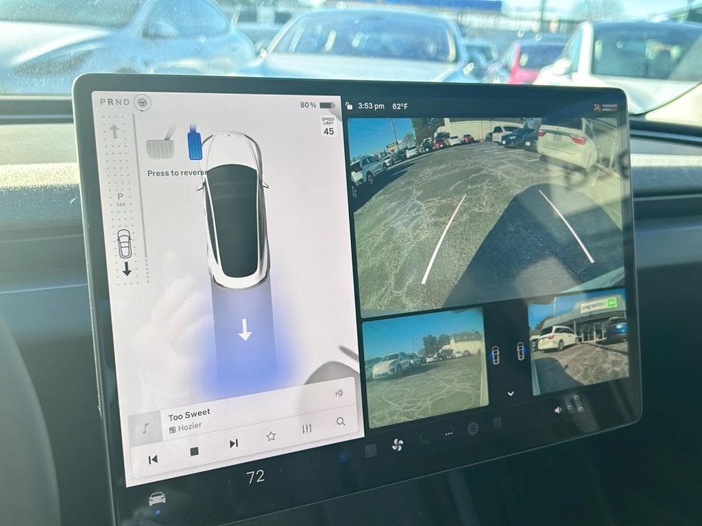 2024 Tesla Model 3 view 10