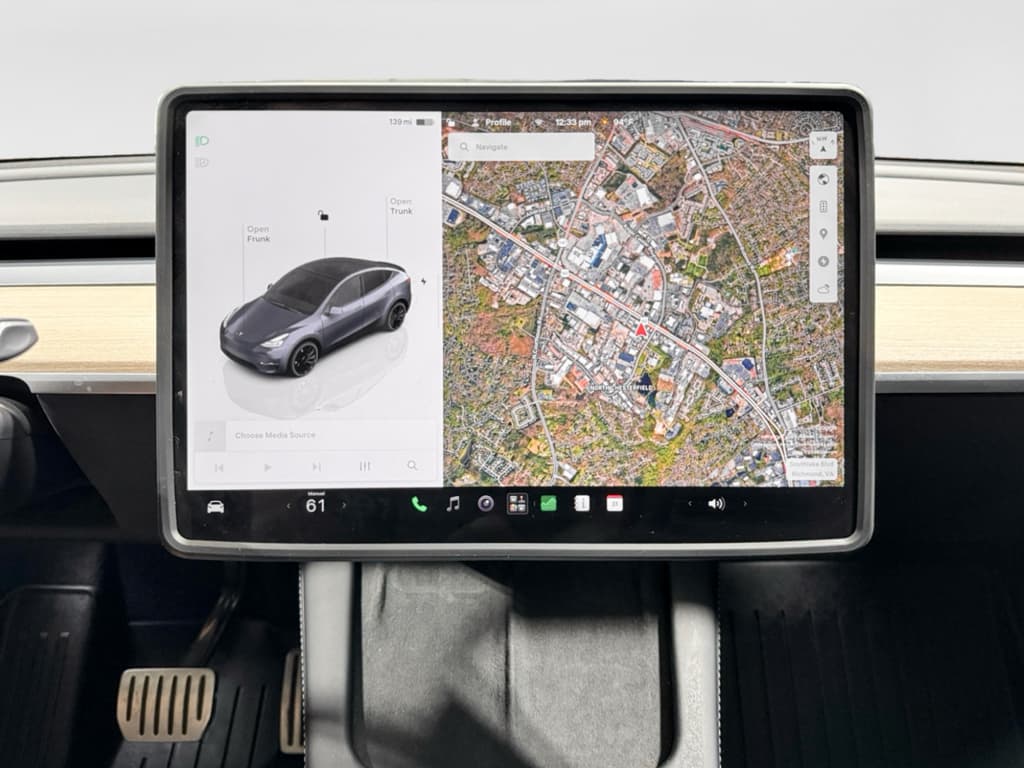 2023 Tesla Model Y view 9