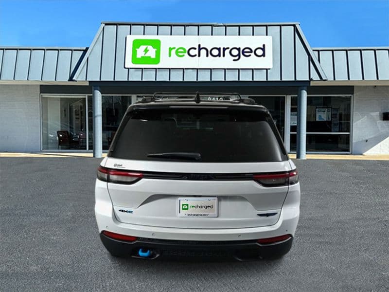 2023 Jeep Grand Cherokee 4xe view 5
