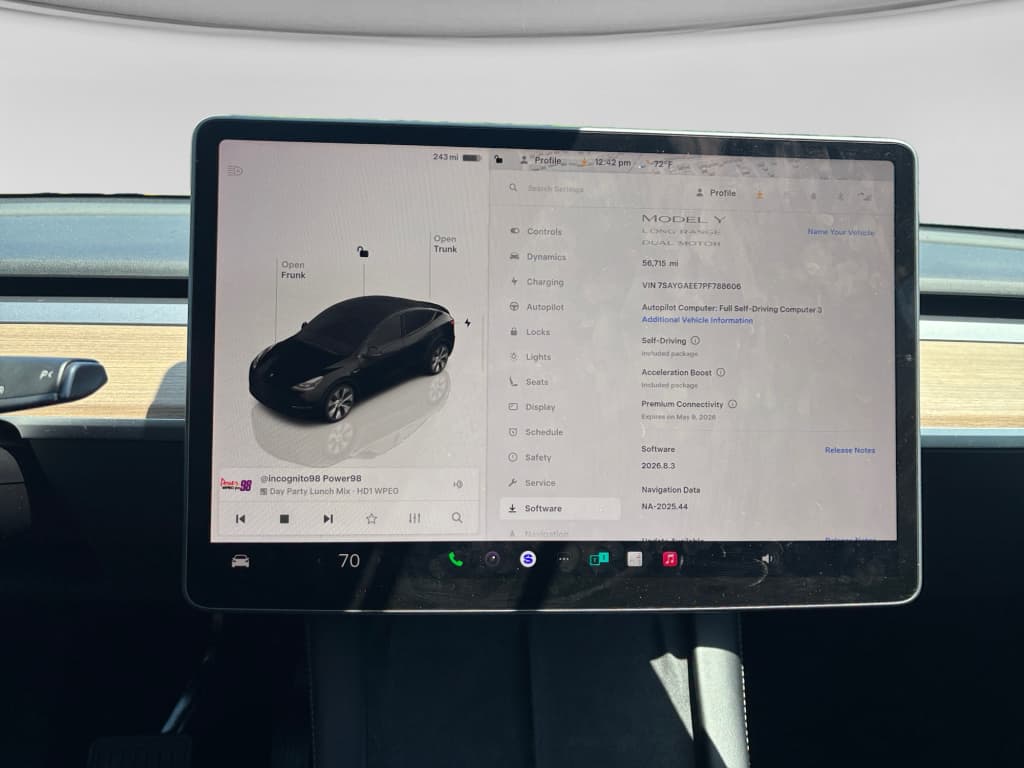 2023 Tesla Model Y view 6