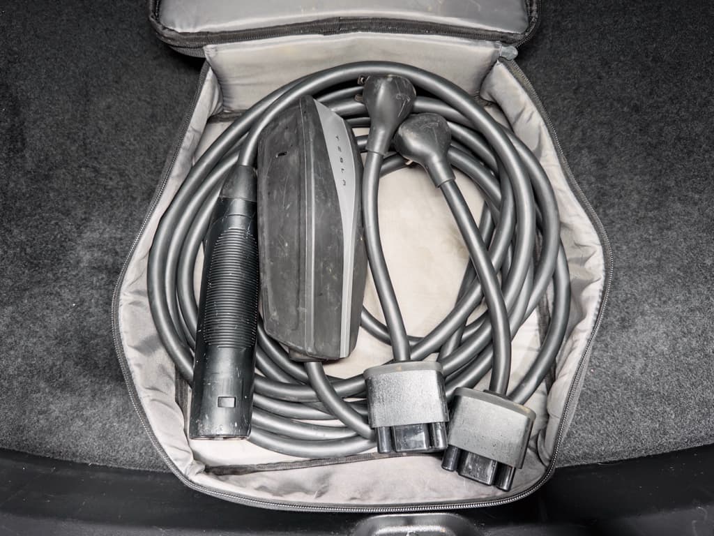 2020 Tesla Model 3 view 6