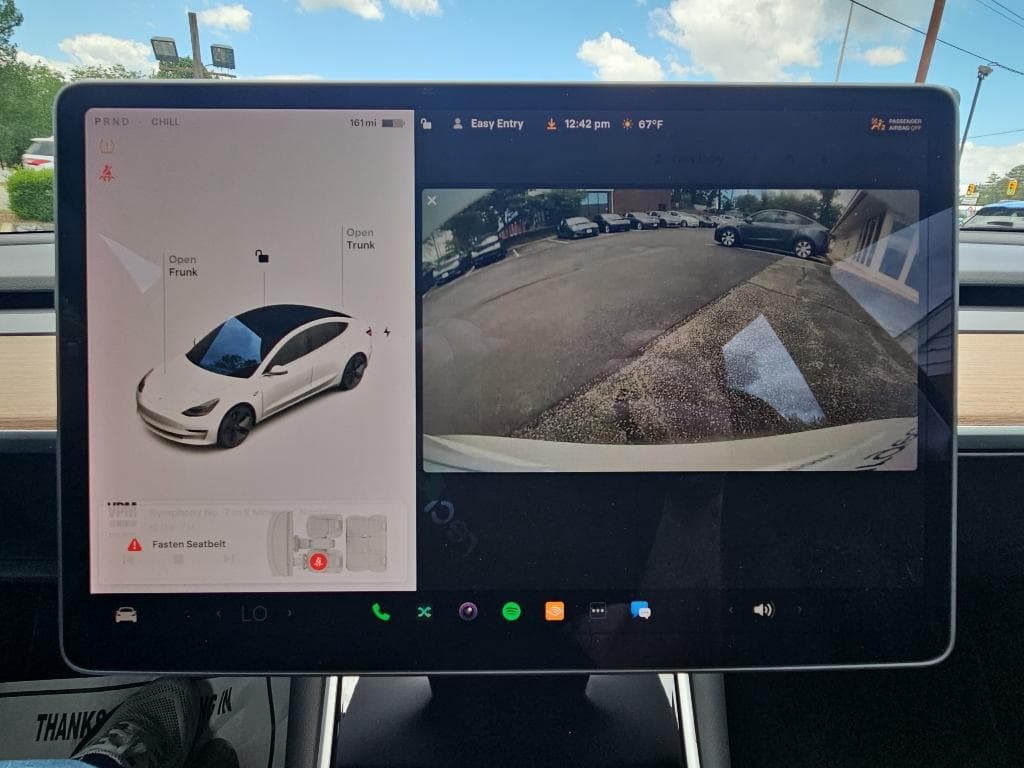 2020 Tesla Model 3 view 11