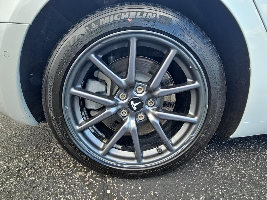 2020 Tesla Model 3 view 27