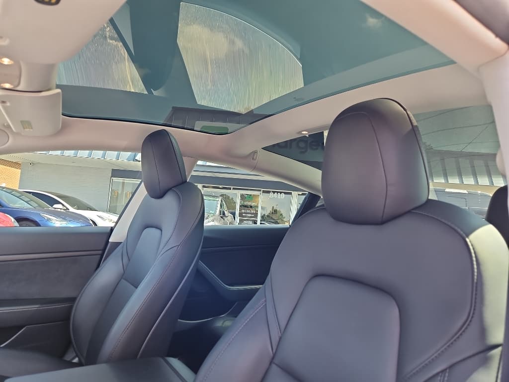 2020 Tesla Model 3 view 16