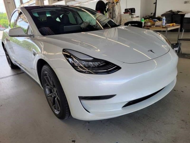 2020 Tesla Model 3 view 4