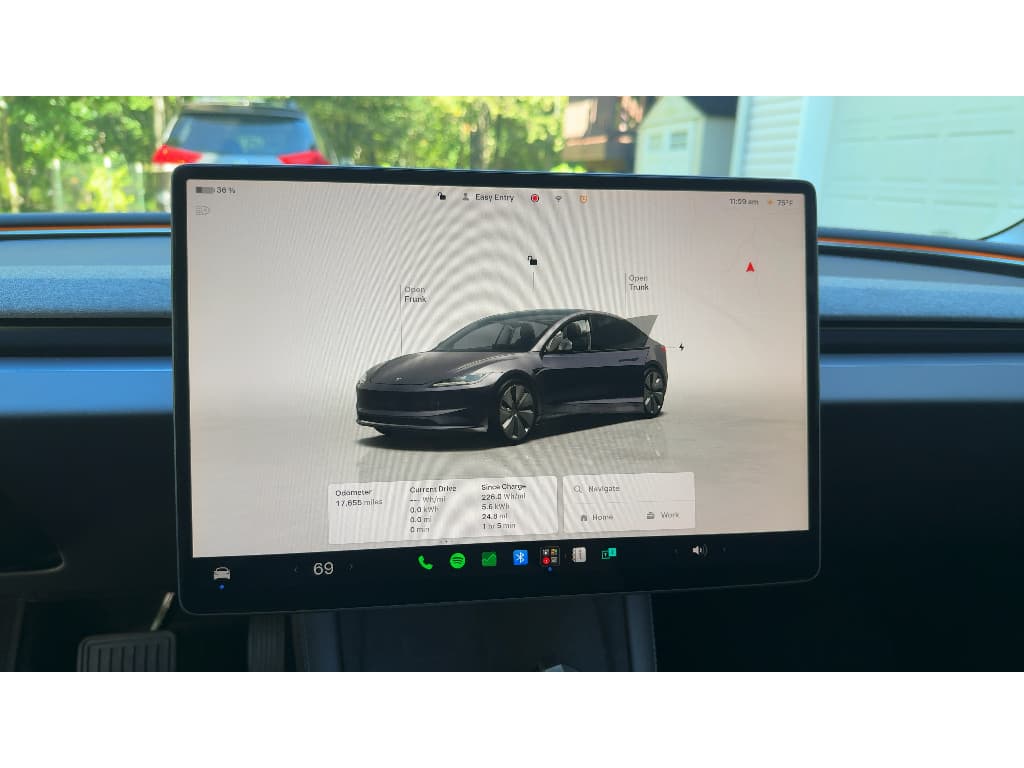 2024 Tesla Model 3 view 5