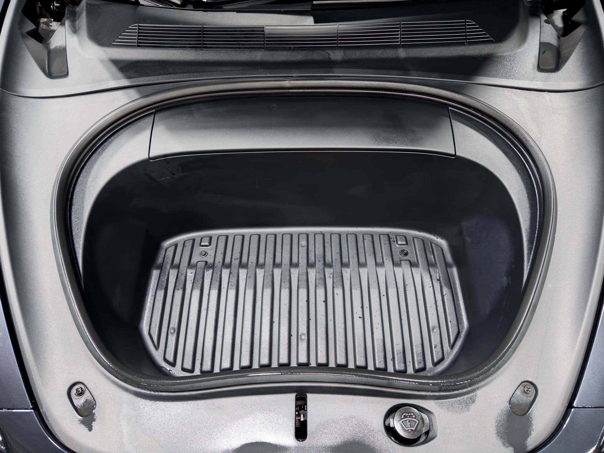 2024 Tesla Model 3 view 24