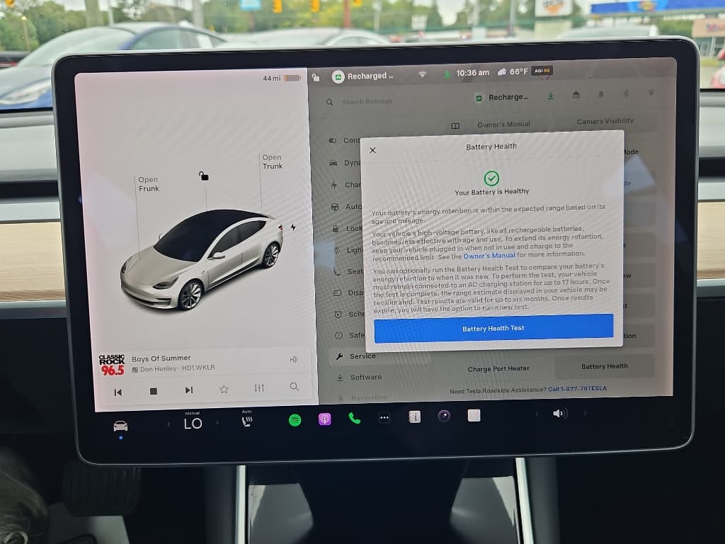2020 Tesla Model 3 view 11