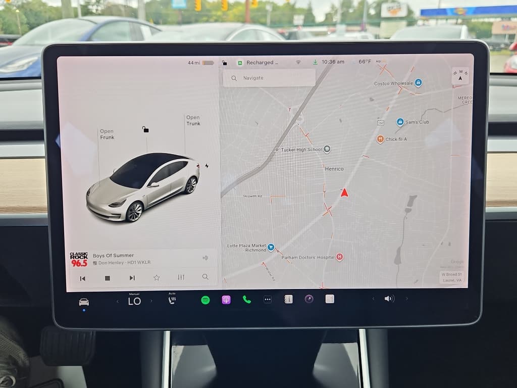2020 Tesla Model 3 view 10