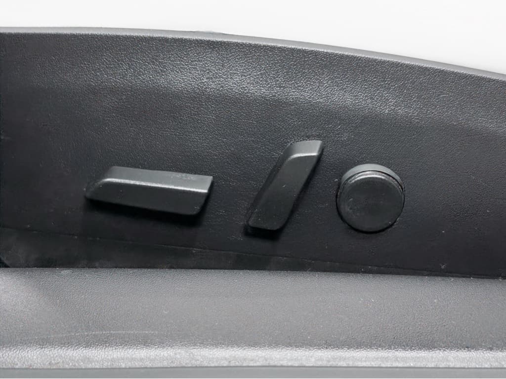 2020 Tesla Model 3 view 6