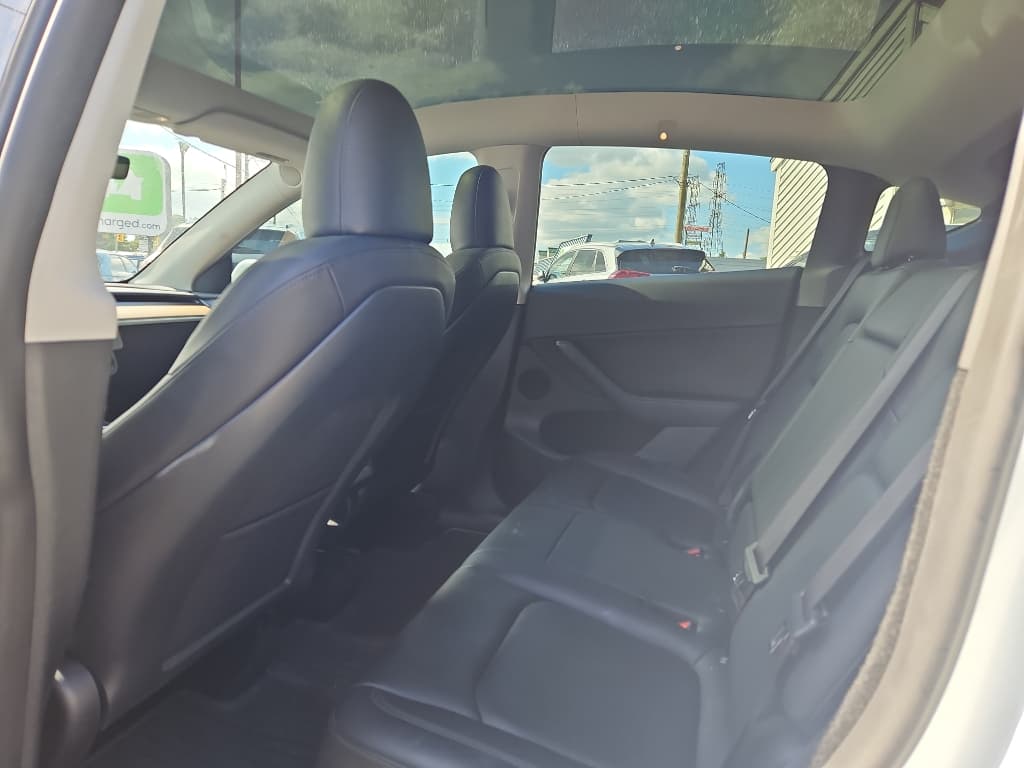 2023 Tesla Model Y view 7