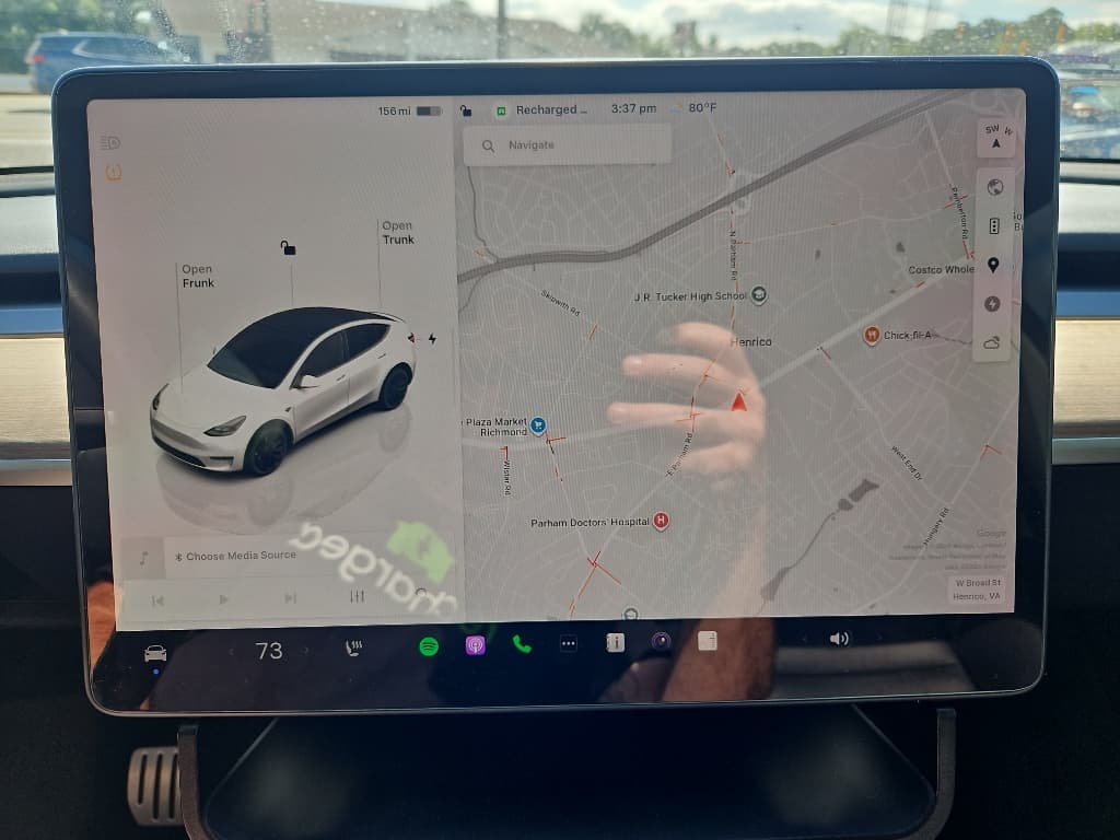 2023 Tesla Model Y view 12