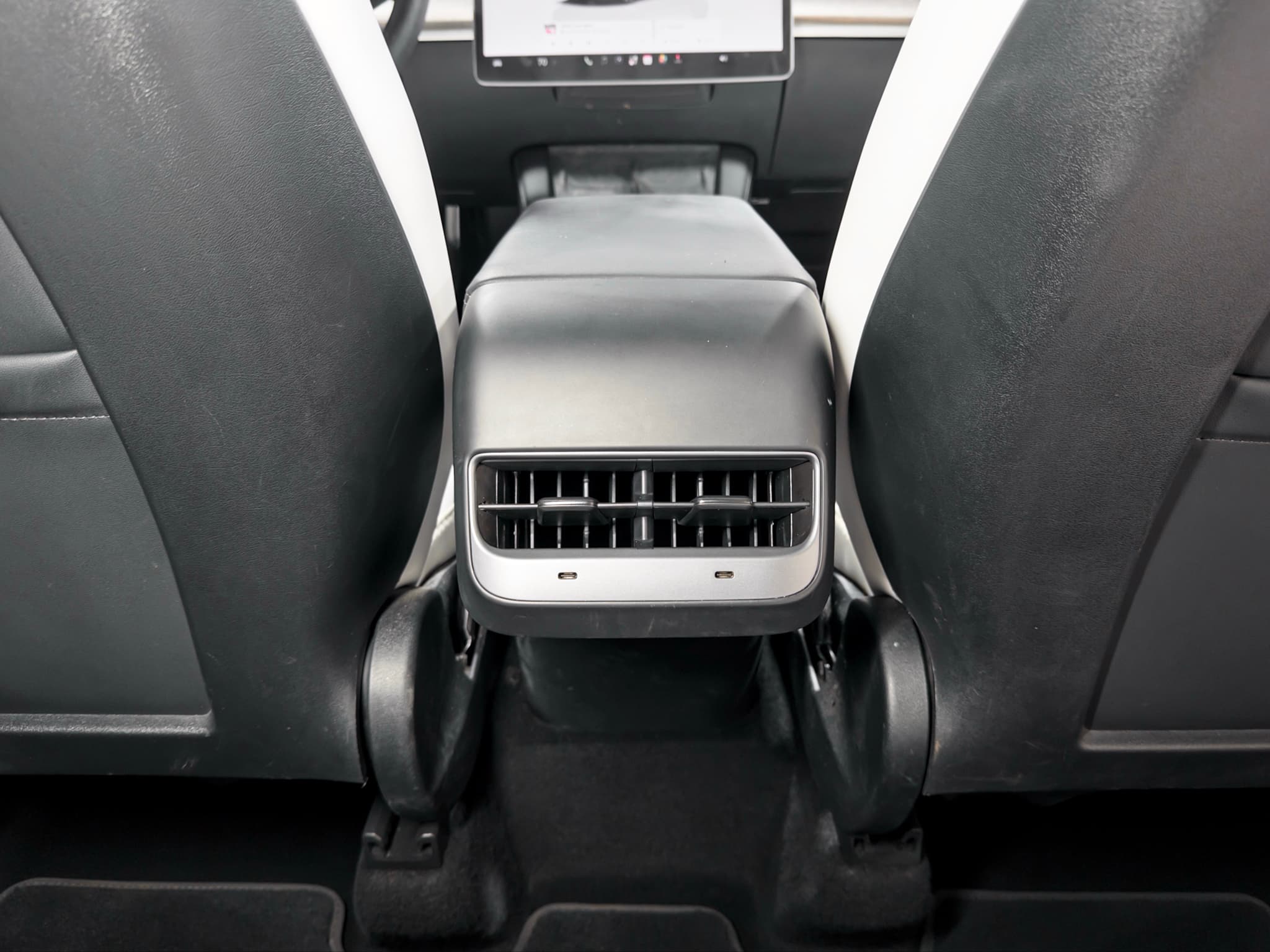2023 Tesla Model Y view 20