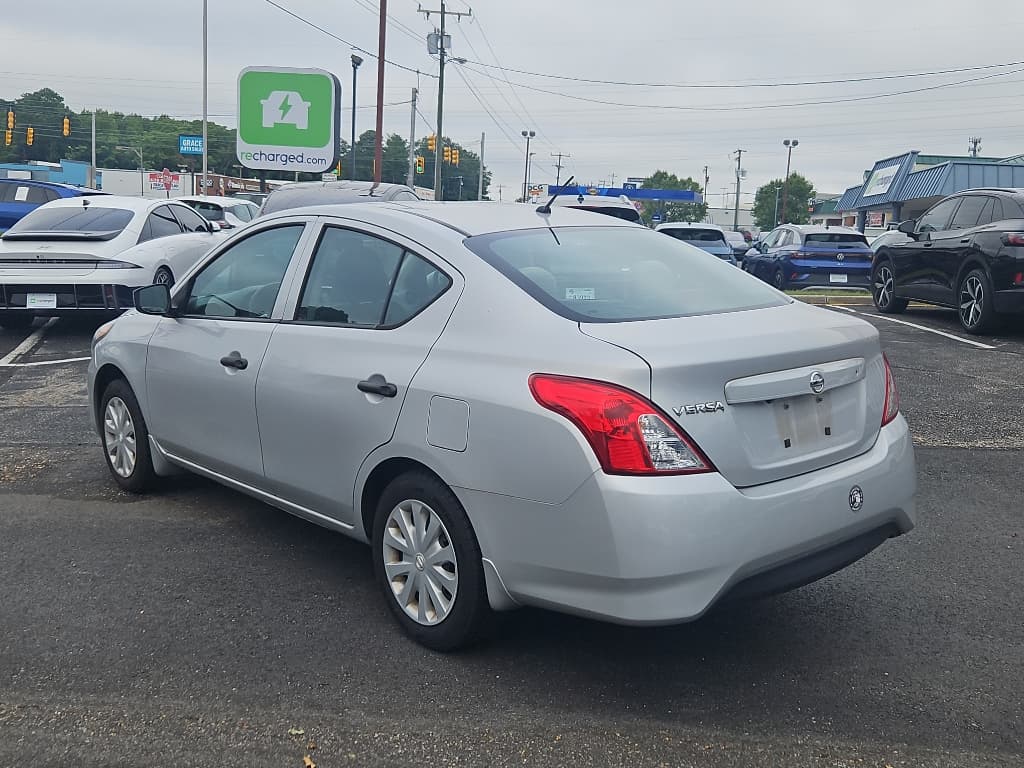 2019 Nissan Versa view 2