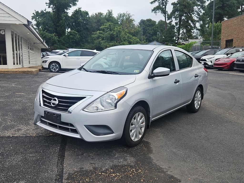 2019 Nissan Versa