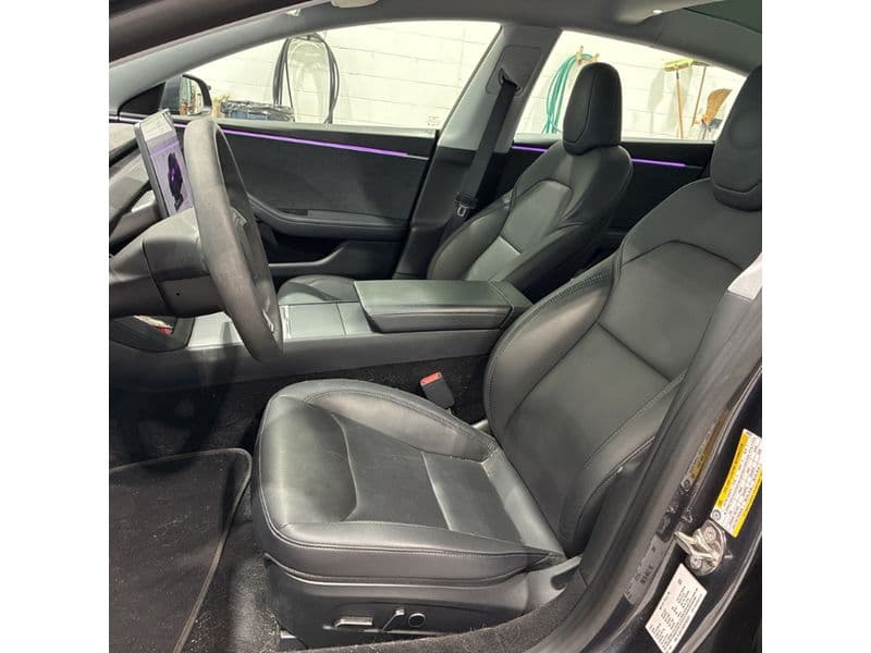 2024 Tesla Model 3 view 5